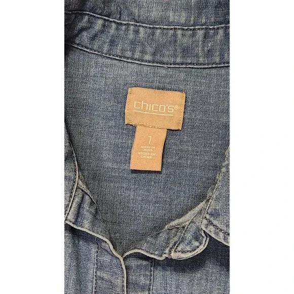 Chicos Denim Tunic Short Sleeve Size 1 Medium Blue Collared - Picture 2 of 8